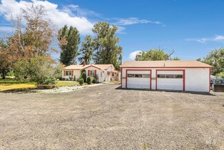 2855 Ritchie Rd, Hagerman, ID 83332