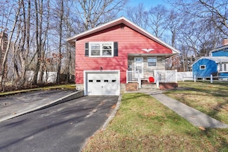 302 Field St, Brockton, MA 02302