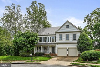 9700 Hidden Valley Rd, Vienna, VA 22181