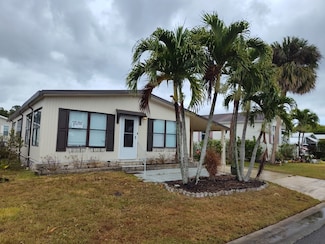 8775 20th St Unit 462, Vero Beach, FL 32966