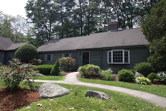 7 Minuteman Ln, Exeter, NH 03833