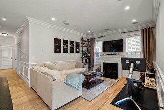 192 W 6th St Unit 1, Boston, MA 02127