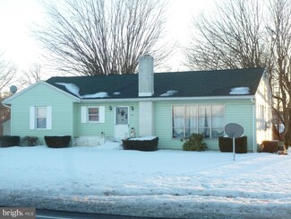 11619 Tanyard Hill Rd, Orrstown, PA 17244