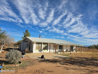 1144 S Hammers Rd, Bowie, AZ 85605