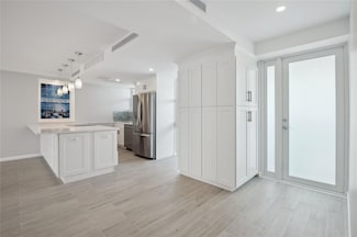 1900 S Ocean Dr Unit 905, Fort Lauderdale, FL 33316