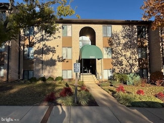 6952 Hanover Pkwy Unit 2 (200), Greenbelt, MD 20770