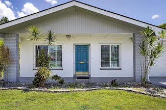 1624 Costa St, Sun City Center, FL 33573