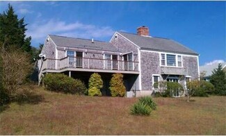 16 Cove Rd, South Dennis, MA 02660