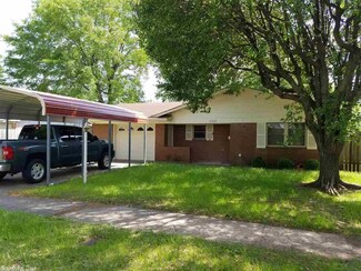 2708 E 10th Ave, Pine Bluff, AR 71601