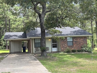 411 Tony Carter Rd, Leesville, LA 71446