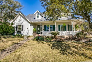 2203 Postoak Ct, San Antonio, TX 78248
