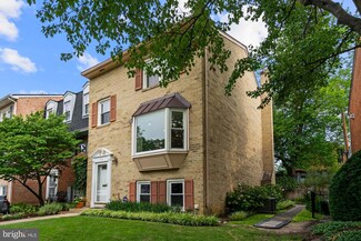 13 W Chapman St Unit A, Alexandria, VA 22301