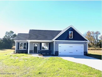 205 Jefferson St, Clinton, NC 28328