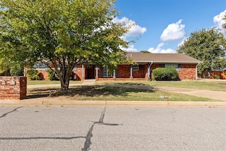 1109 N Ranch Road N Rd, Altus, OK 73521