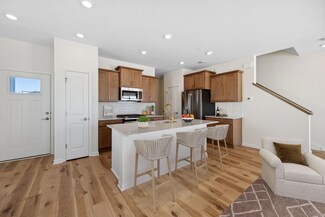 10298 Birchwood Cir, Chaska, MN 55318