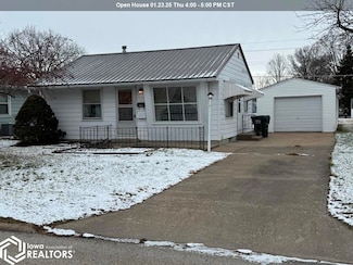 218 Schwartz St, West Burlington, IA 52655