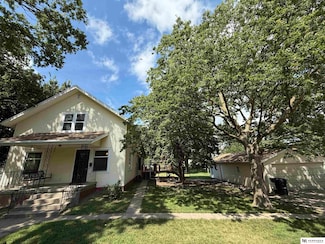 878 W 8th St, Wahoo, NE 68066