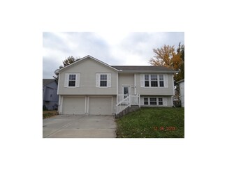 612 N Downey Ct, Independence, MO 64056