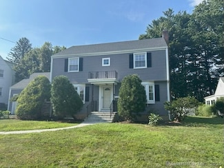 154 Mohawk Dr, West Hartford, CT 06117