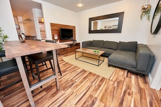 18 Spring St Unit 2-F, New York, NY 10012