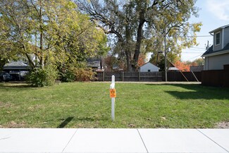 921-929 Stillwell St, Indianapolis, IN 46202