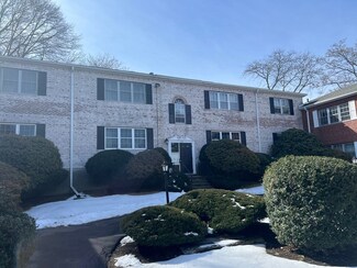 124 Lake Shore Rd Unit 2, Brighton, MA 02135