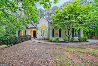 521 Crabapple Rd, Clarkesville, GA 30523