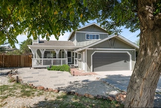 913 Mount Doble Dr, Big Bear City, CA 92314