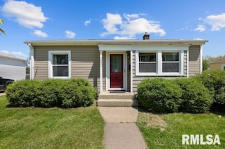 3237 25th St, Rock Island, IL 61201