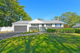 221 Burr Rd, East Northport, NY 11731