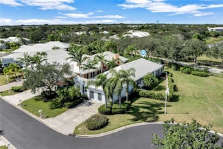 1120 Saint Georges Ln, Vero Beach, FL 32967