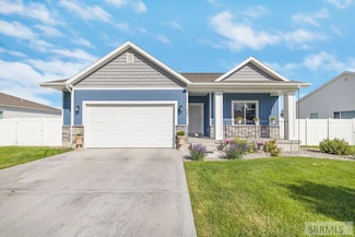 408 N Curlew Dr, Ammon, ID 83401