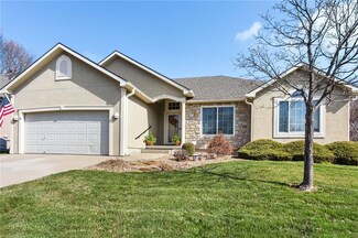 2541 Kensington Place, Leavenworth, KS 66048