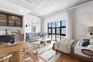 860 Lorimer St Unit 3 M, New York City, NY 11222