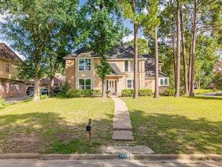 1923 Big Horn Dr, Houston, TX 77090