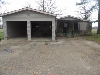 435 Sulcer St, Palestine, AR 72372
