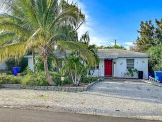 703 W Palm St Unit E, Lantana, FL 33462