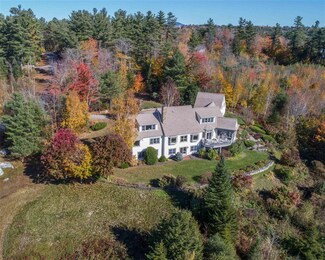 52 Oakmont Rd, New London, NH 03257