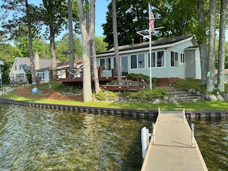 3606 South St, Lupton, MI 48635