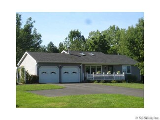 3525 Sand Hill Rd, Marion, NY 14505