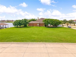 2060 Lakeshore Blvd, Slidell, LA 70461