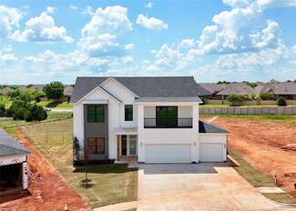 15501 Bergman Cir, Edmond, OK 73013