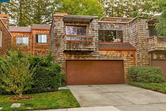 524 Monarch Ridge Dr, Walnut Creek, CA 94597