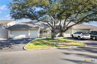 5 Cypress Point, Wimberley, TX 78676