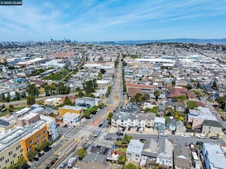 1048 Le Conte Ave, San Francisco, CA 94124