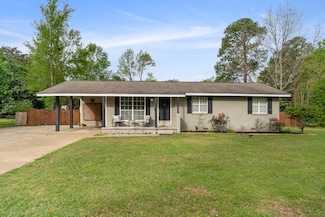107 Forrest Dr, Petal, MS 39465