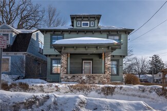 19 Clay St, Le Roy, NY 14482