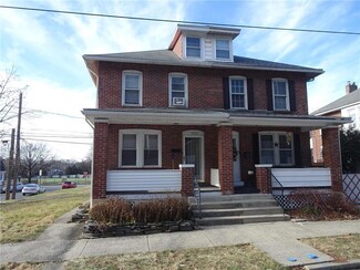 1203 Grenadier Blvd, Bethlehem, PA 18018