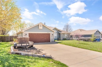 315 W 26th St, Eudora, KS 66025