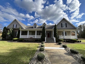 2551 7th Ave, Hammonton, NJ 08037